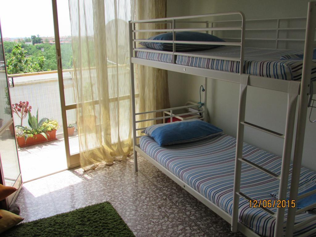 Thousand Sunny Hostel Rome Ruang foto