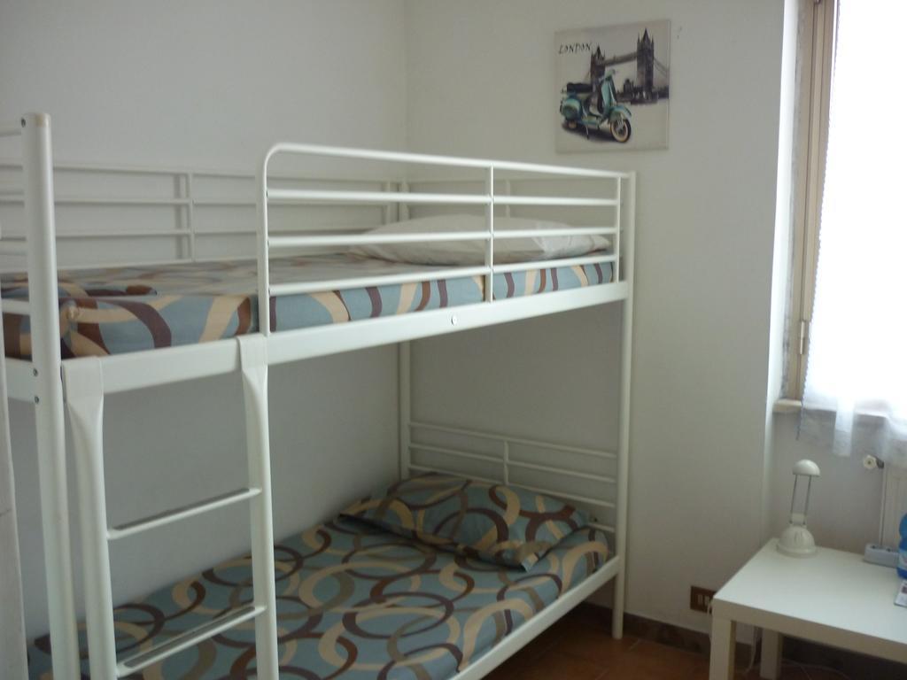 Thousand Sunny Hostel Rome Ruang foto